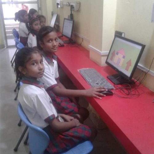 We Love Technology - Amar International School
